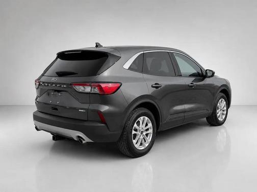 Magnetic Metallic 2020 Ford Escape SE
