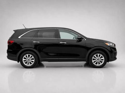 Ebony Black 2019 Kia Sorento L