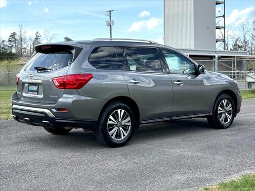 2020 Nissan Pathfinder S 2WD