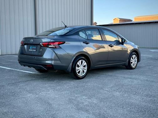 2024 Nissan Versa 1.6 S