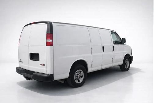 2021 GMC Savana 2500 Work Van