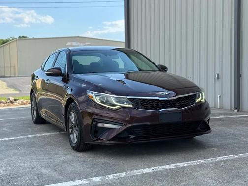 Sangria 2020 Kia Optima LX