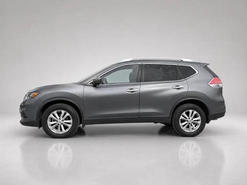 Gun Metallic 2016 Nissan Rogue SV