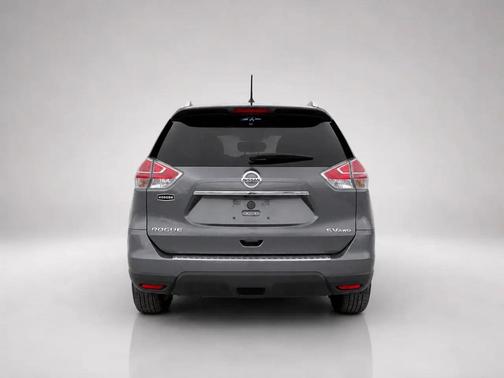 Gun Metallic 2016 Nissan Rogue SV