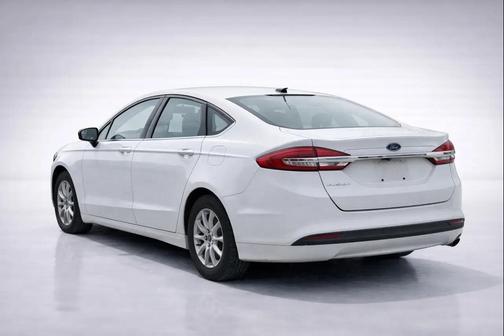 2018 Ford Fusion S