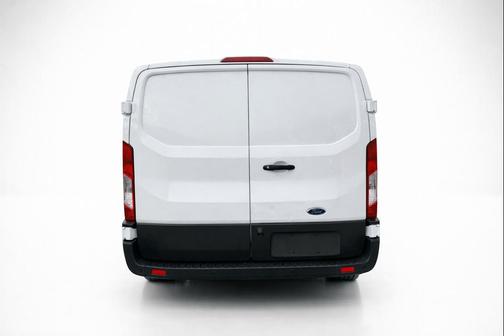 2022 Ford Transit-150 Base
