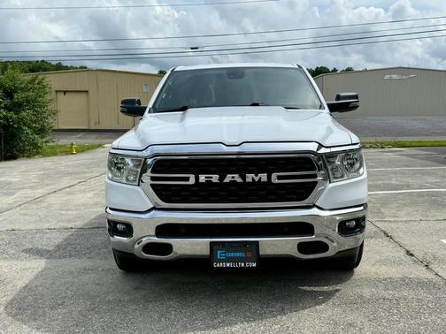 Bright White Clearcoat 2023 RAM 1500 Big Horn/Lone Star