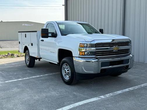 Summit White 2017 Chevrolet Silverado 2500 WT