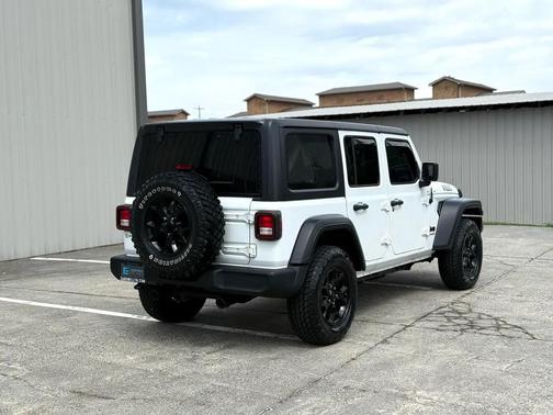 2020 Jeep Wrangler Unlimited Willys 4X4