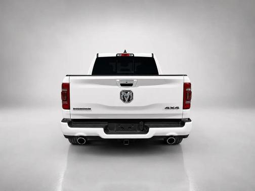 Bright White Clearcoat 2019 RAM 1500 Big Horn