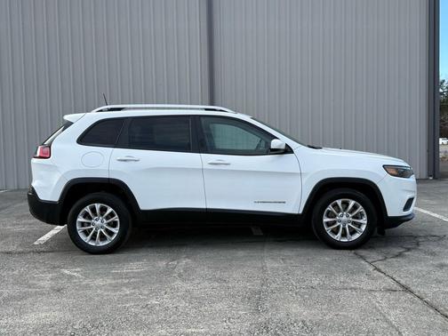 2020 Jeep Cherokee Latitude