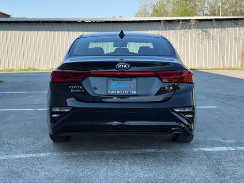 Aurora Black 2020 Kia Forte EX