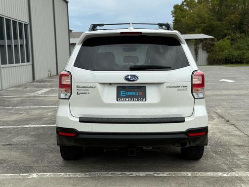 2017 Subaru Forester 2.5i Touring