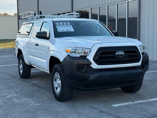 2022 Toyota Tacoma SR