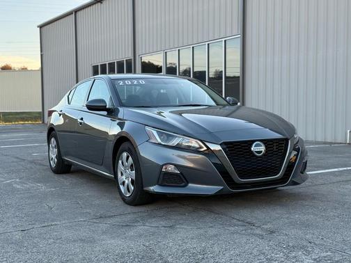 2020 Nissan Altima S FWD