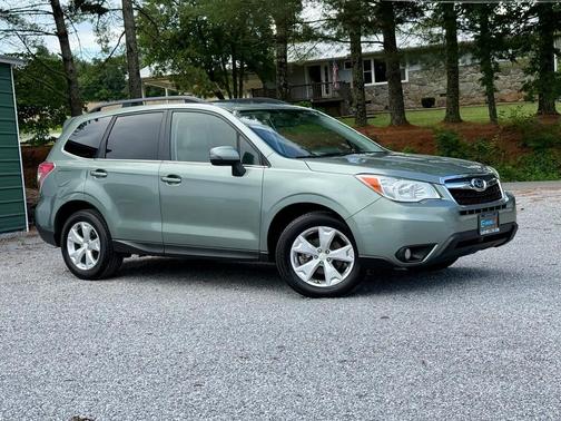 Jasmine Green Metallic 2014 Subaru Forester 2.5i Touring