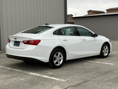 2022 Chevrolet Malibu 1LS