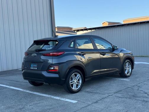 2020 Hyundai KONA SE