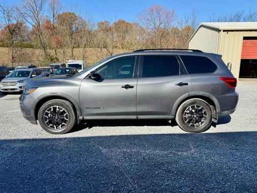 2020 Nissan Pathfinder SV 2WD