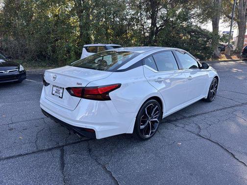 2024 Nissan Altima SR FWD