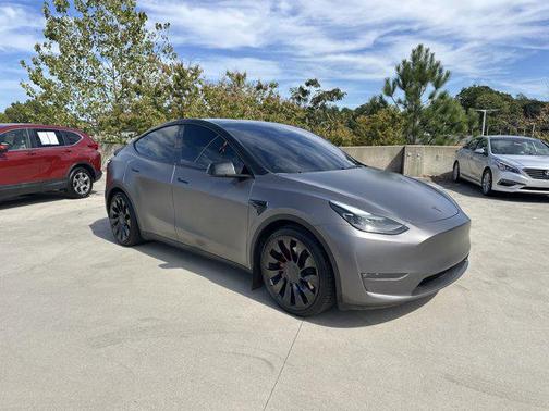 2022 Tesla Model Y Performance Dual Motor All-Wheel Drive