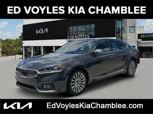 2017 Kia Cadenza Technology