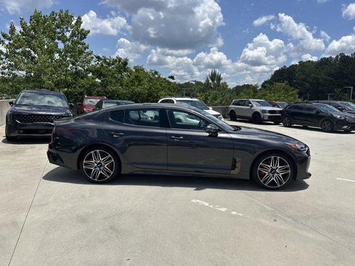 2022 Kia Stinger GT2