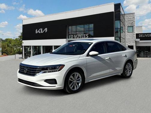 2020 Volkswagen Passat 2.0T SE