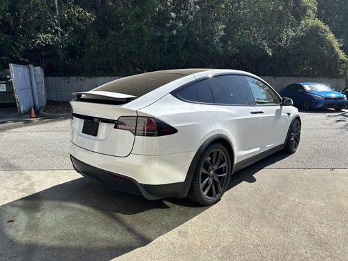 2022 Tesla Model X Plaid Tri Motor All-Wheel Drive