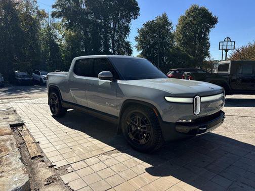 2023 Rivian R1T Adventure