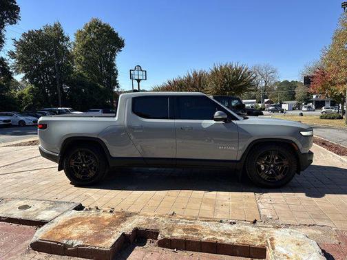 2023 Rivian R1T Adventure