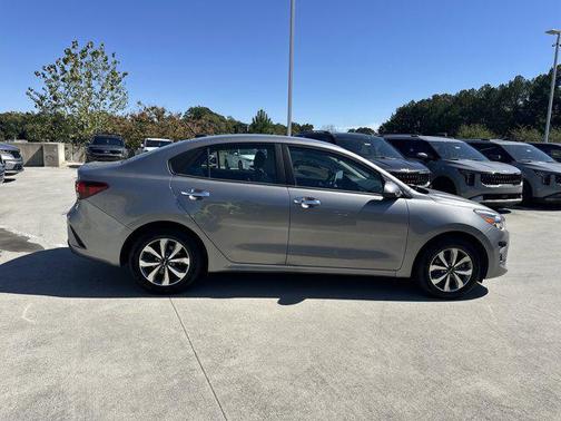 2022 Kia Rio S