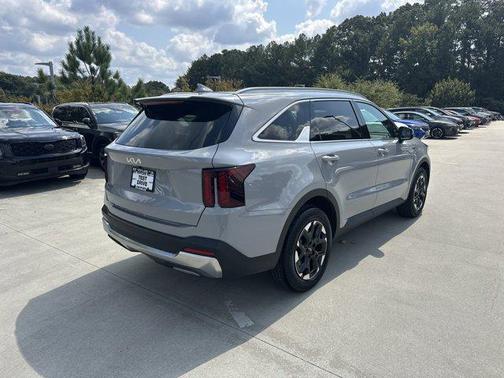2025 Kia Sorento S