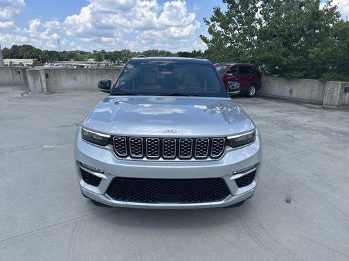 2024 Jeep Grand Cherokee Summit