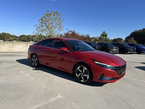 2021 Hyundai ELANTRA Limited