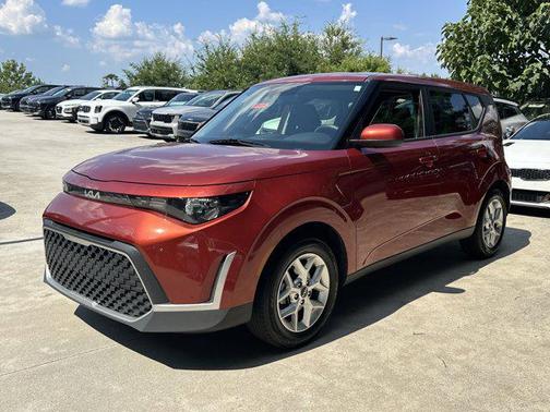 2024 Kia Soul LX