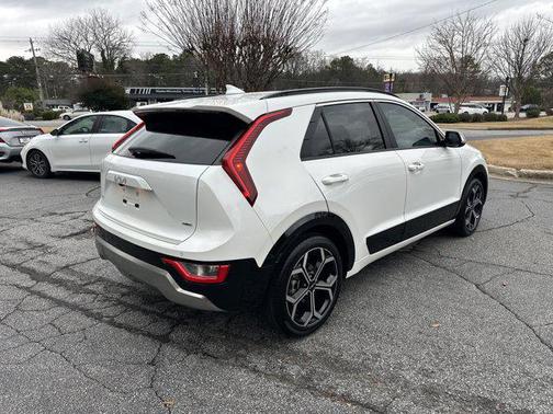 2023 Kia Niro Touring