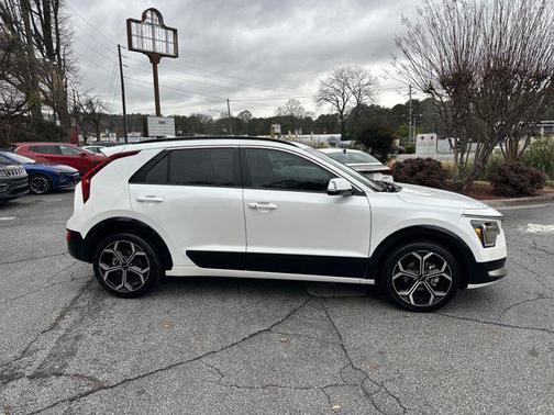 2023 Kia Niro Touring