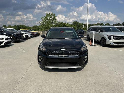 2022 Kia Niro LXS