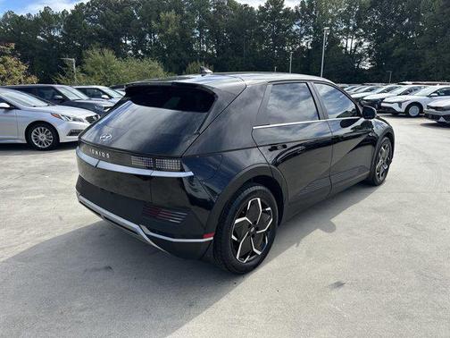 2024 Hyundai IONIQ 5 SE