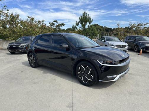 2024 Hyundai IONIQ 5 SE