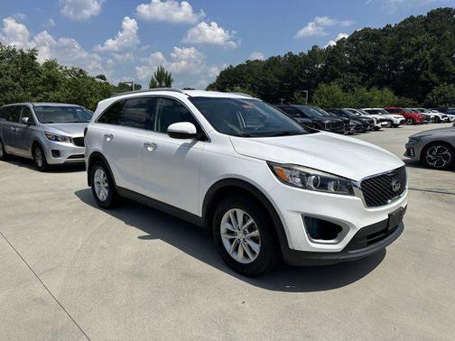 2017 Kia Sorento LX