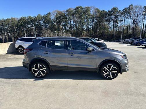 2020 Nissan Rogue Sport SL