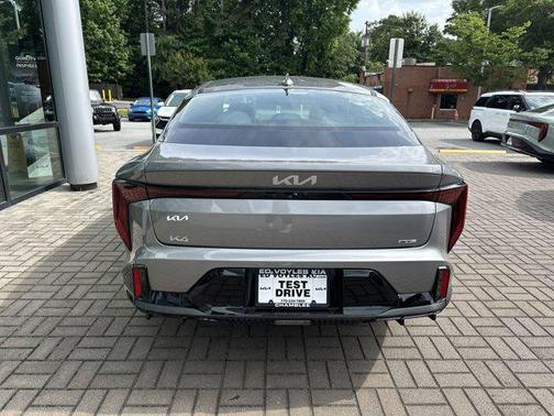 2025 Kia K4 GT-Line