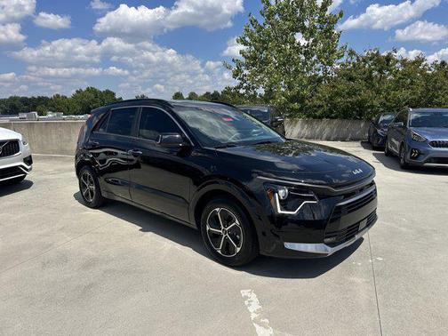 2024 Kia Niro SX