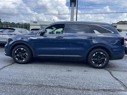 Midnight Lake Blue 2025 Kia Sorento S