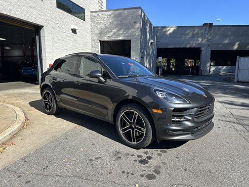 2021 Porsche Macan S