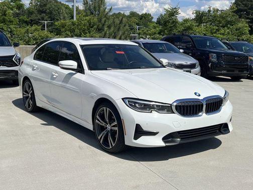 2019 BMW 330 xDrive