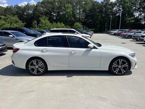 2019 BMW 330 xDrive