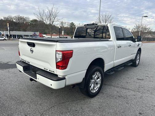 2021 Nissan Titan XD SV